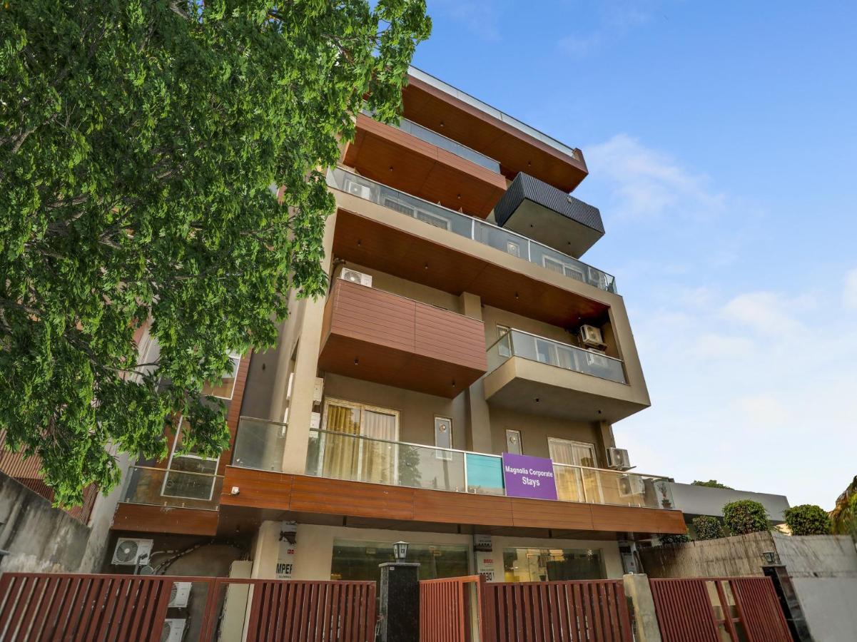 Townhouse Magnolia Corporate Stays 古尔冈 外观 照片