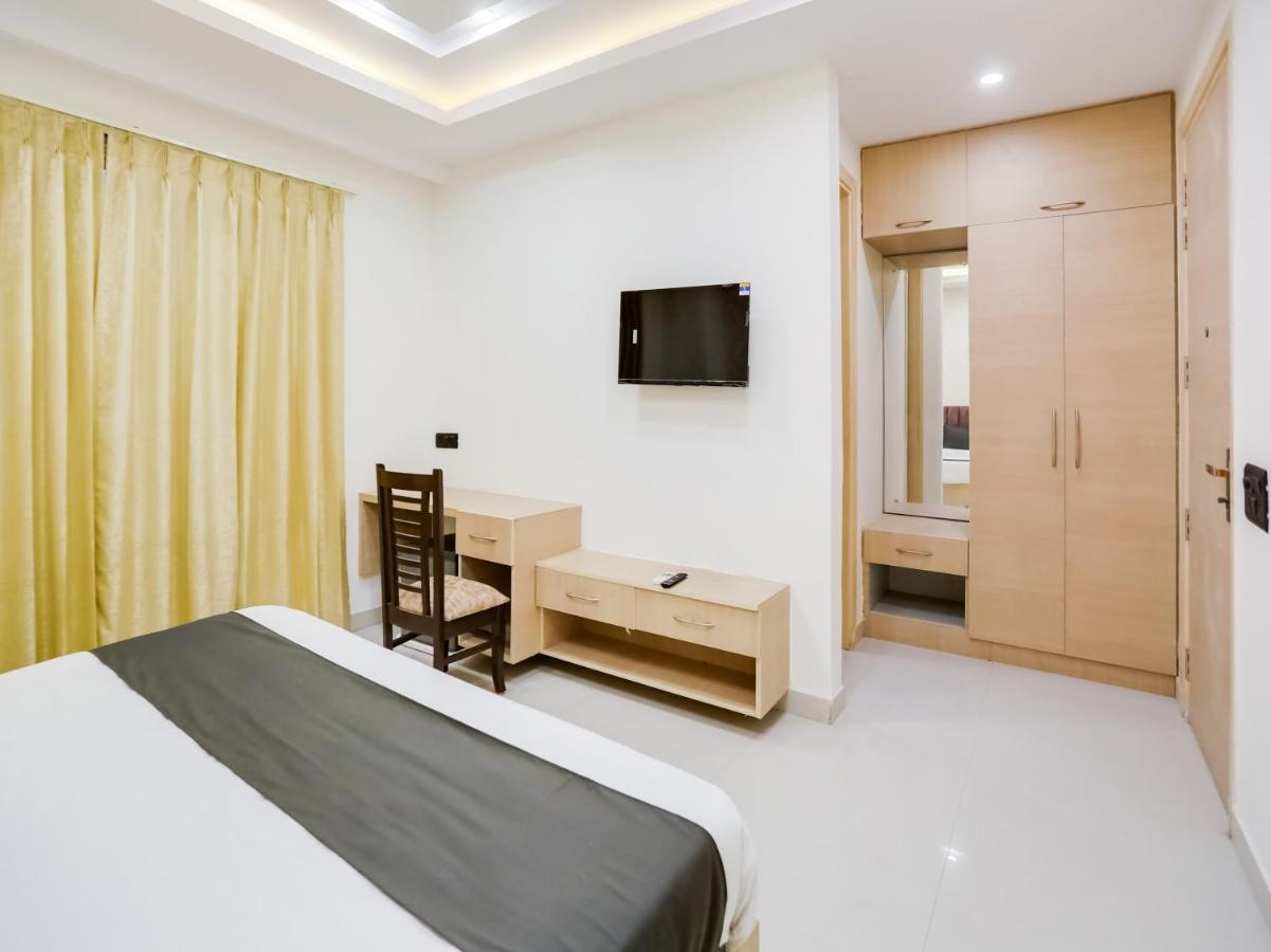 Townhouse Magnolia Corporate Stays 古尔冈 外观 照片
