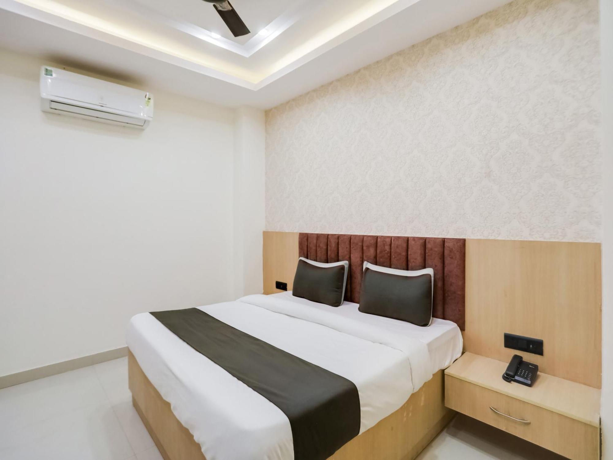 Townhouse Magnolia Corporate Stays 古尔冈 外观 照片