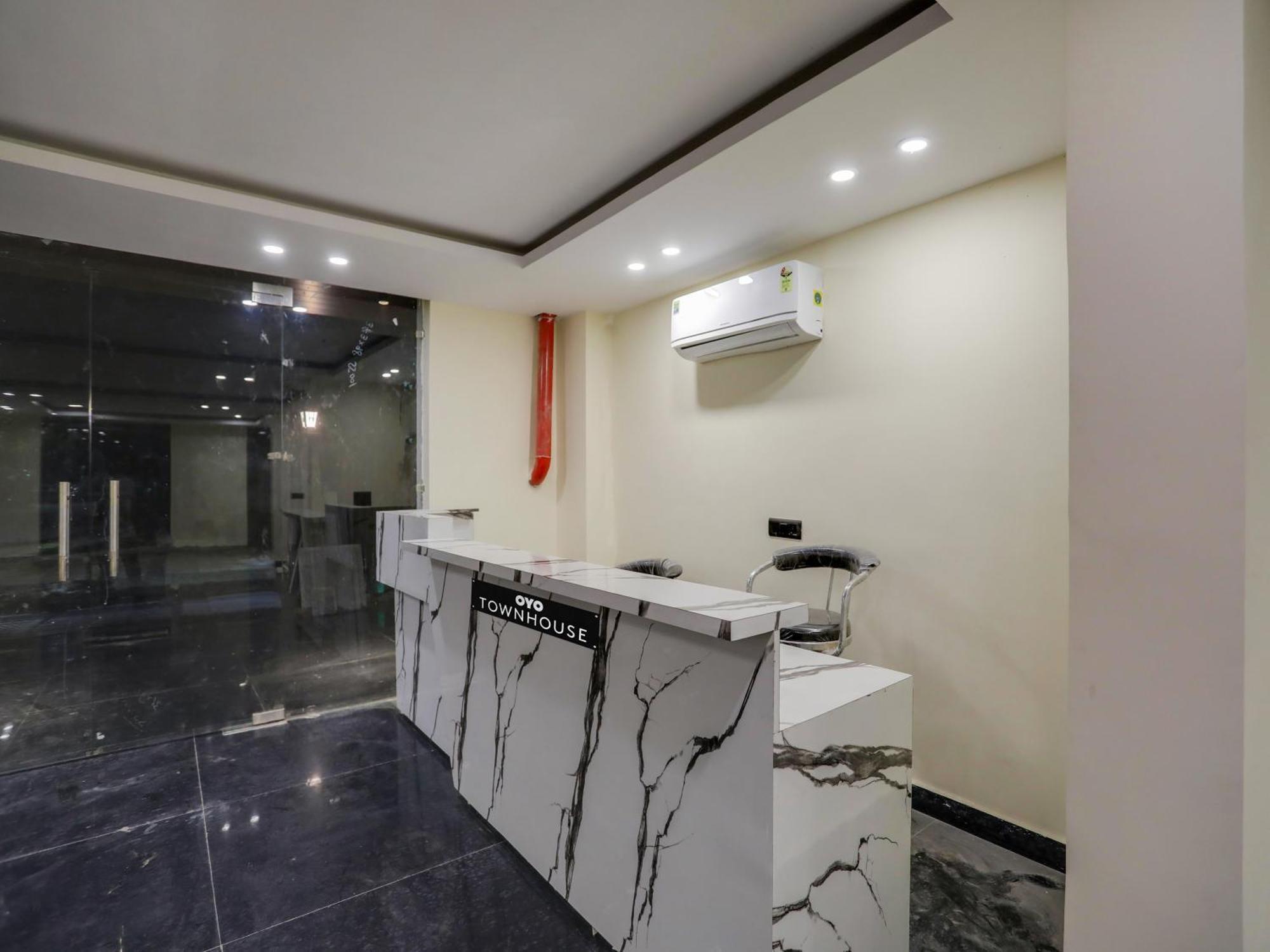 Townhouse Magnolia Corporate Stays 古尔冈 外观 照片